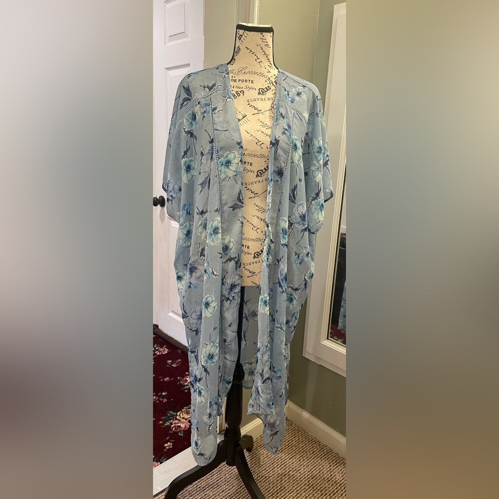 Band of Gypsies Blue Floral Top
